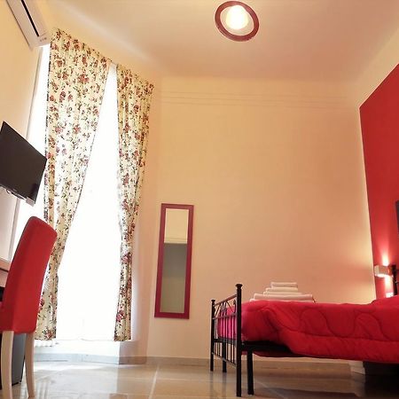 325 Rooms Ai Fori روما المظهر الخارجي الصورة