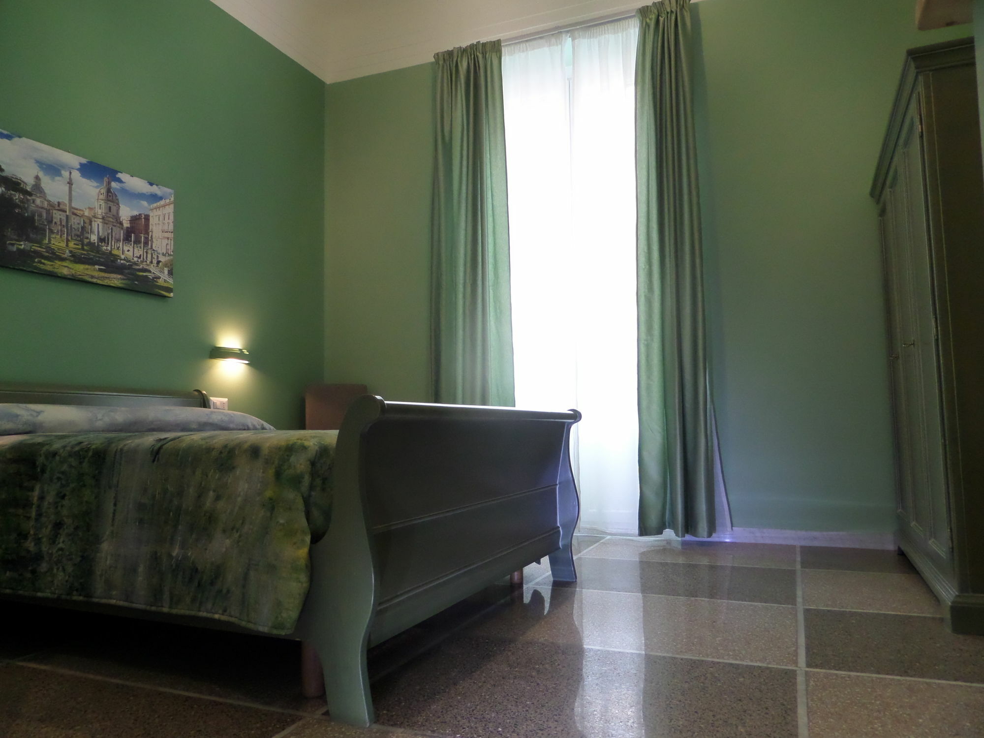325 Rooms Ai Fori روما المظهر الخارجي الصورة
